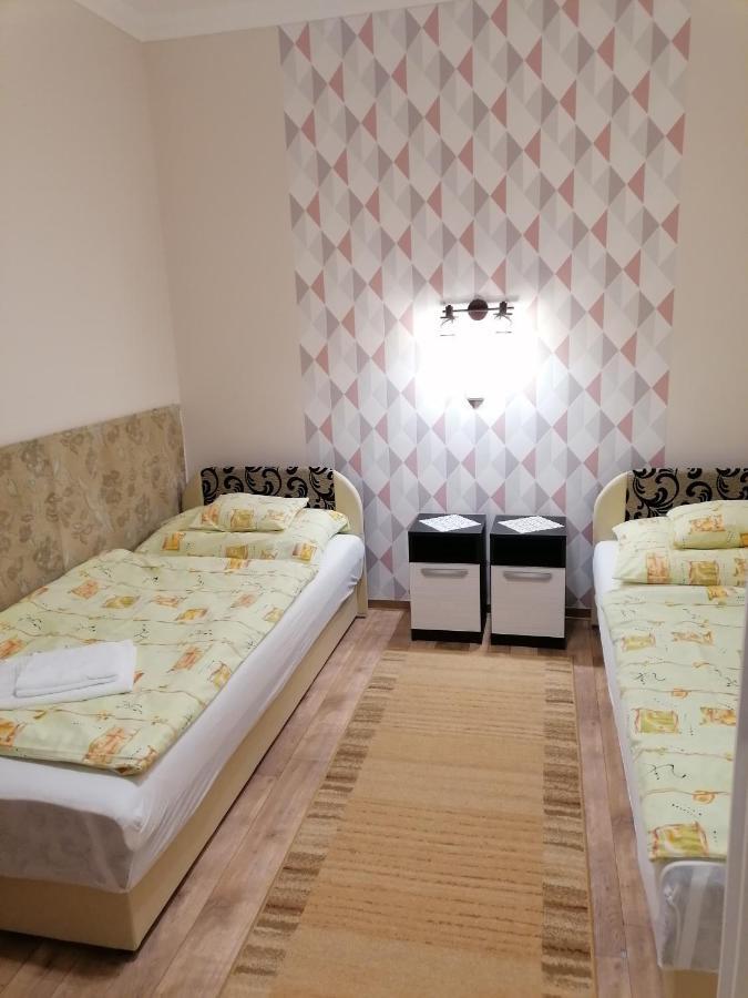 Kaktuszvirag Apartmanhaz Hajdúszoboszló Exterior foto
